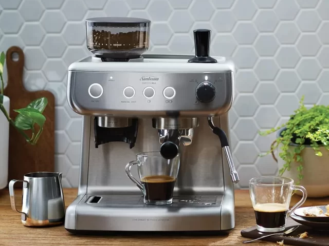 What Is Latte The Delicious Coffee-Based Milky Beverage – CoffeeTimeUSA.com