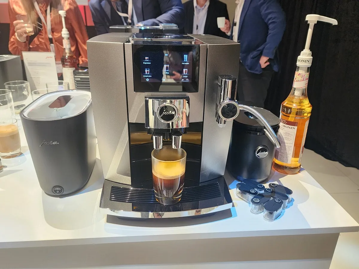 jura j8 coffee machine 1200x900 1